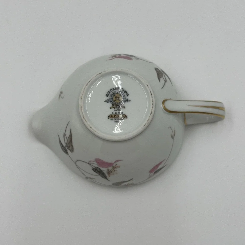 Noritake China Arden 5603 Creamer‎ Vintage White Gold Floral Porcelain Japan